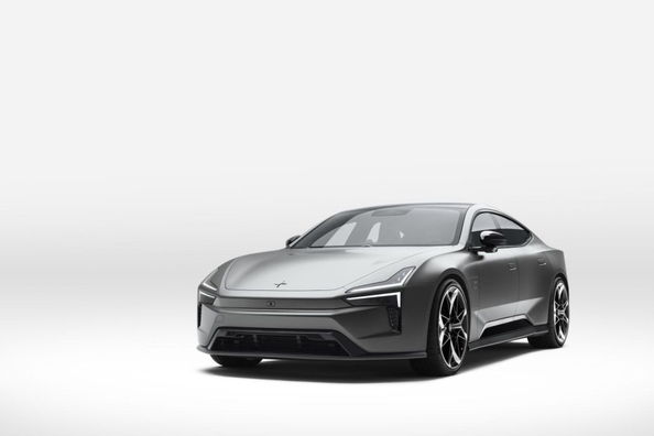 Recenze Polestar 5 2025: vlajkový elektrický sedan