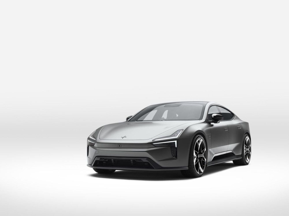 Recenze Polestar 5 2025: vlajkový elektrický sedan