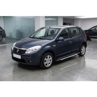 Boční prahy RedLine V1 (2 ks, hliník) Dacia Sandero 2007–2013 fotografie 1