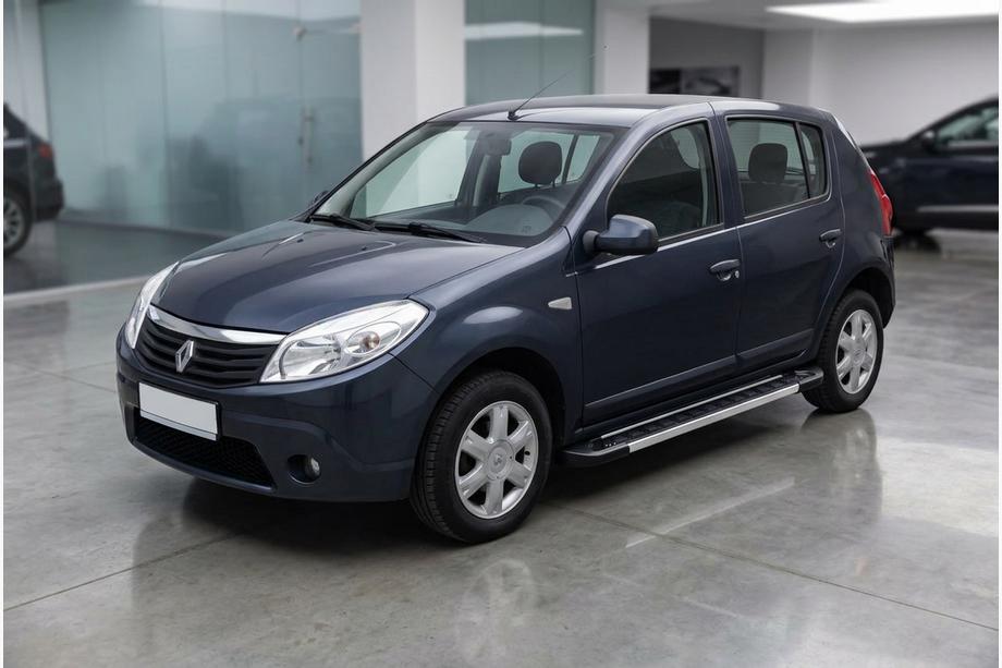 Dacia Sandero 2007–2013 Boční prahy RedLine V1 (2 ks, hliník) Image