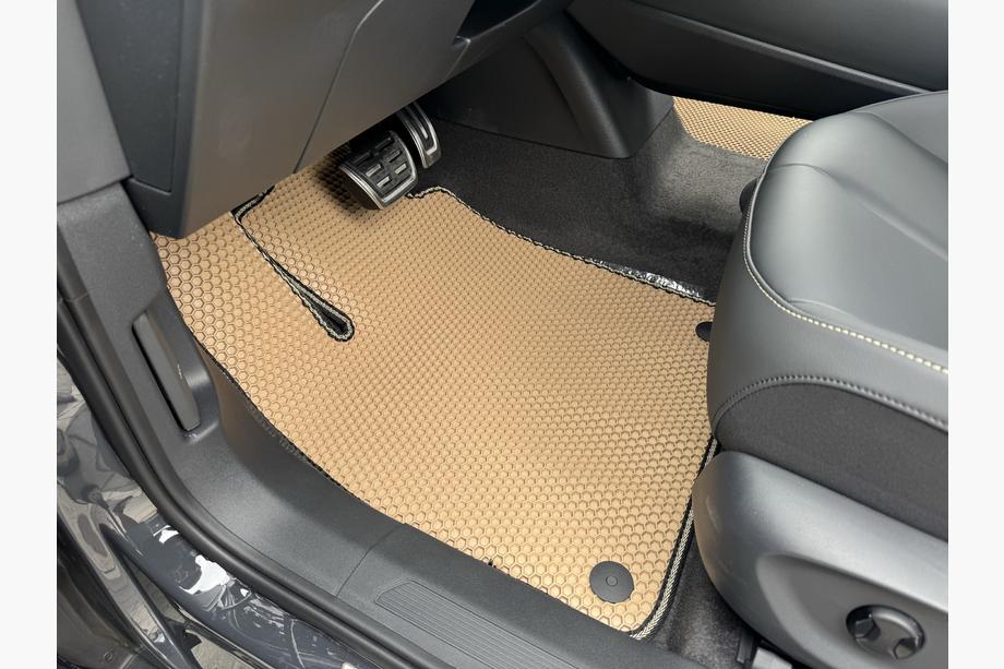 Volkswagen ID. UNYX 2024– Gumové autokoberce Carsuit (béžové) Image