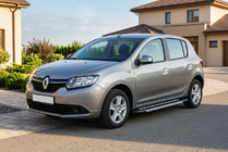 Renault Sandero 2013–2022 Boční prahy RedLine V1 (2 ks, hliník) fotografie 1