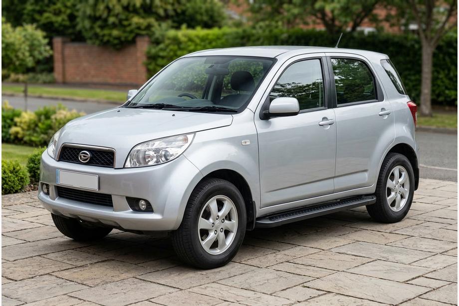 Daihatsu Terios 2006–2017 Boční nášlapy Allmond Black (2 ks, hliník) Image