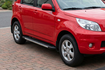 Daihatsu Terios 2006–2017 Boční nášlapy Duru (2 ks, hliník) fotografie 1