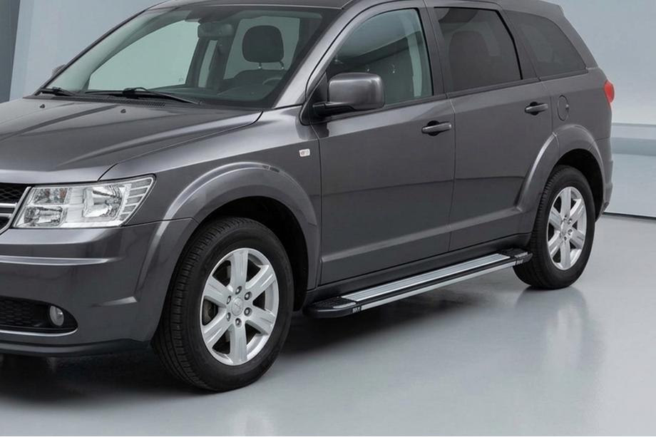 Fiat Freemont 2011–2016 Boční nášlapy Rainbow (2 ks, hliník) Image