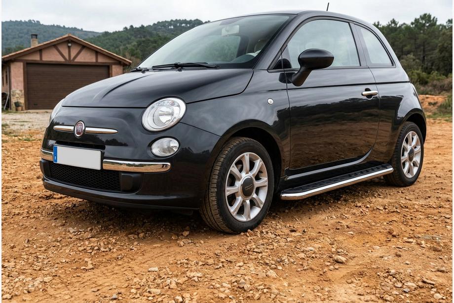 Fiat 500/500L 2013–2022 Boční prahy Maydos V1 (2 ks, hliník ↗ nerez) Image
