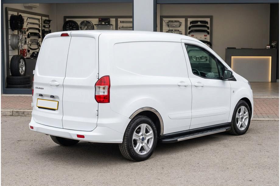 Ford Courier 2014–2023 Boční nášlapy Duru (2 ks, hliník) Image