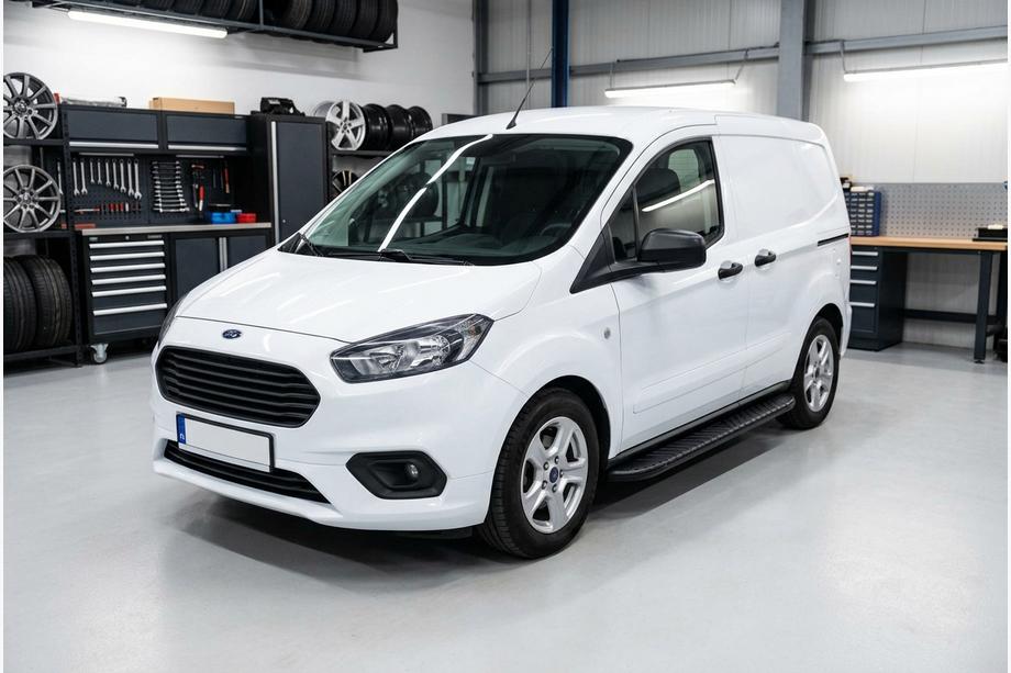 Ford Courier 2014–2023 Boční prahy Bosphorus Black (2 ks, hliník) Image