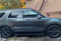 Ford Explorer 2011–2019 Boční nášlapy Allmond Black (2 ks, hliník) fotografie 4