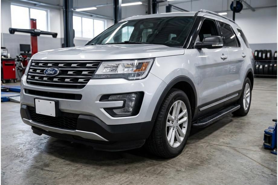 Ford Explorer 2011–2019 Boční prahy Bosphorus Black (2 ks, hliník) Image