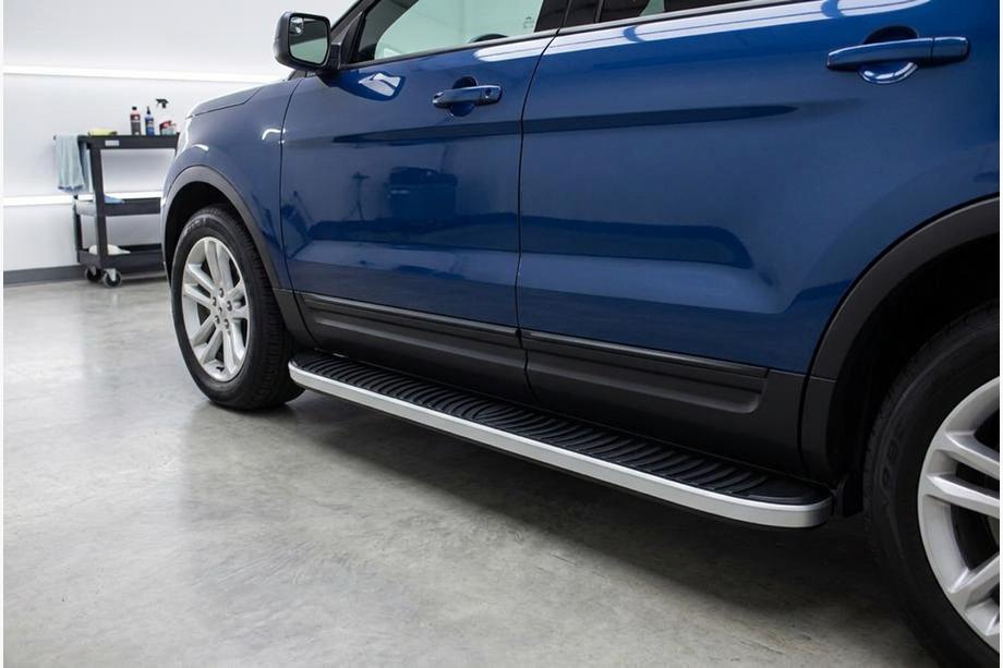 Ford Explorer 2011–2019 Boční prahy Tayga Grey (2 ks, hliník) Image