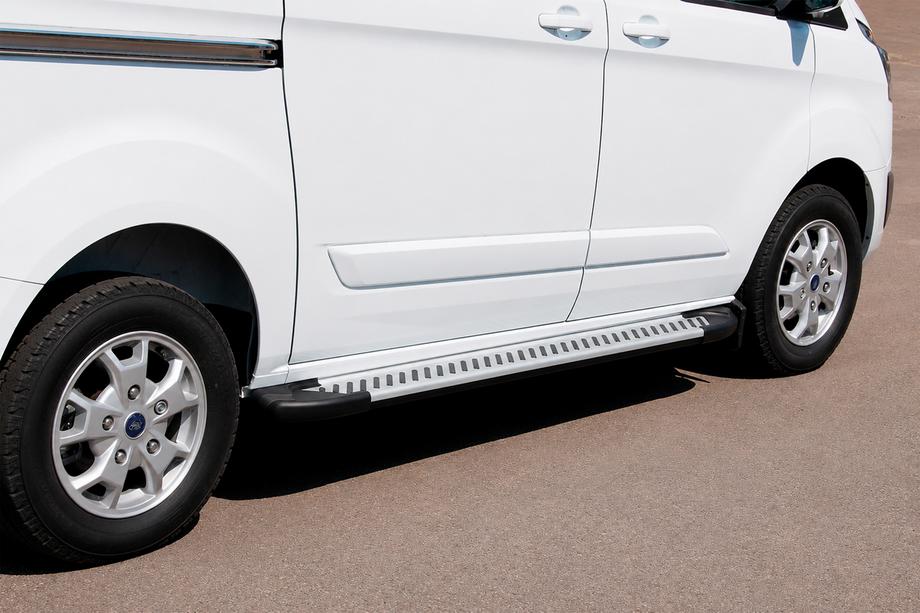 Ford Custom 2013–2022 Boční nášlapy Line (2 ks, hliník) Image