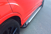 Ford Kuga/Escape 2013–2019 Boční nášlapy Line (2 ks, hliník) fotografie 1