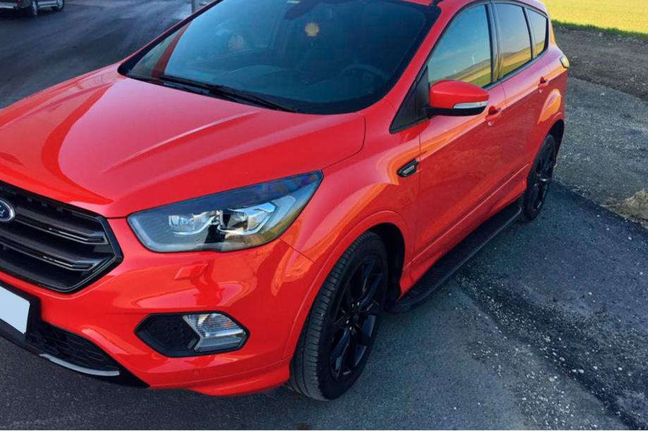Ford Kuga/Escape 2013–2019 Boční prahy Bosphorus Black (2 ks, hliník) Image
