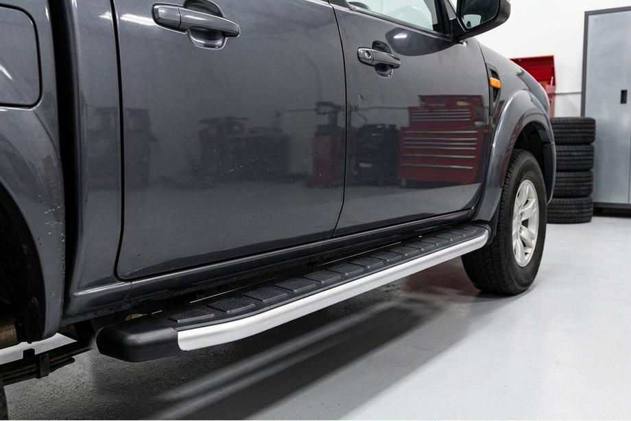 Ford Ranger 2007–2011 Boční prahy Fullmond (2 ks, hliníkové) Image
