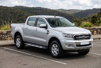 Ford Ranger 2011–2022 Boční nášlapy Sunrise (2 ks, hliník) fotografie 1