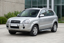 Hyundai Tucson JM 2004– Boční nášlapy Sunrise (2 ks, hliník) fotografie 1