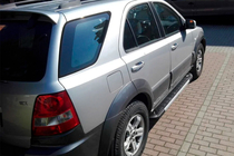 Kia Sorento I BL 2002–2009 Boční prahy RedLine V1 (2 ks, hliník) fotografie 2