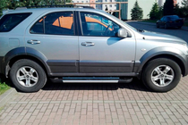 Kia Sorento I BL 2002–2009 Boční prahy RedLine V1 (2 ks, hliník) fotografie 4