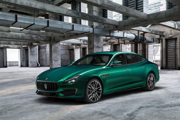 Recenze Maserati Quattroporte Trofeo: luxusní italský sedan