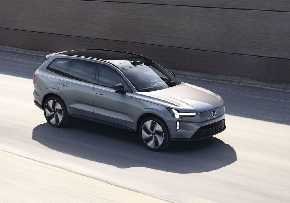 Test Volvo EX90: elektrická vlajková loď skandinávského inženýrství