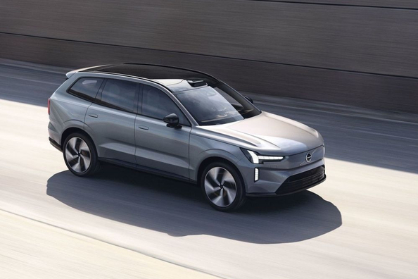 Test Volvo EX90: elektrická vlajková loď skandinávského inženýrství
