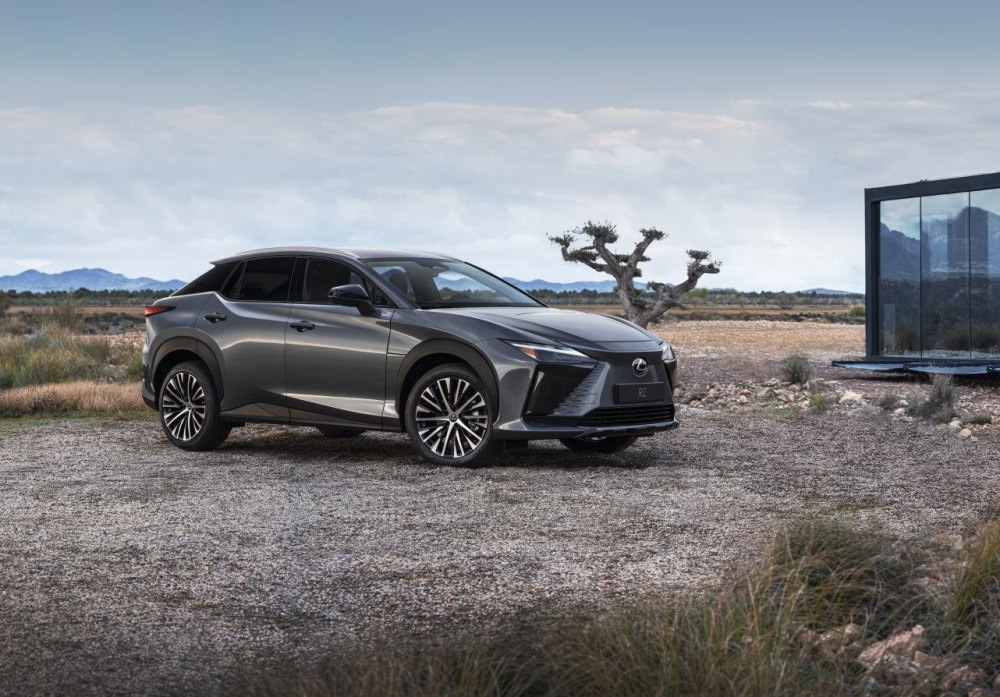 Test Lexus RZ 300e: prémiový elektrický crossover