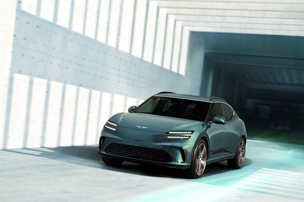 Recenze Genesis GV60: facelift pro rok 2025
