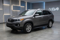 Kia Sorento II XM 2009–2014 Boční prahy Bosphorus Black (2 ks, hliník) fotografie 1