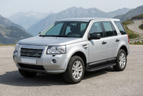 Land Rover Freelander II 2006–2014 Boční prahy Bosphorus Black (2 ks, hliník) fotografie 1