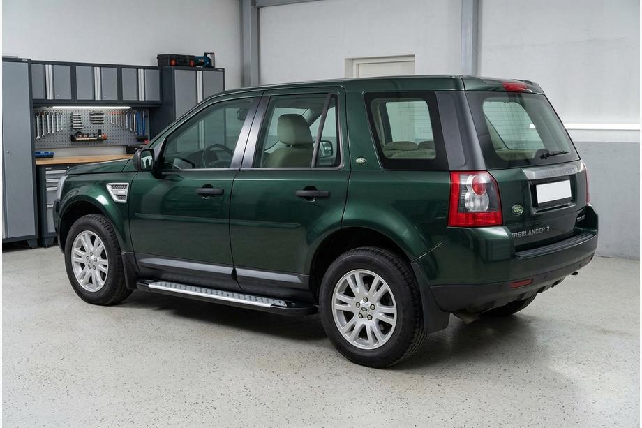 Land Rover Freelander II 2006–2014 Boční nášlapy Allmond Grey (2 ks, hliník) Image