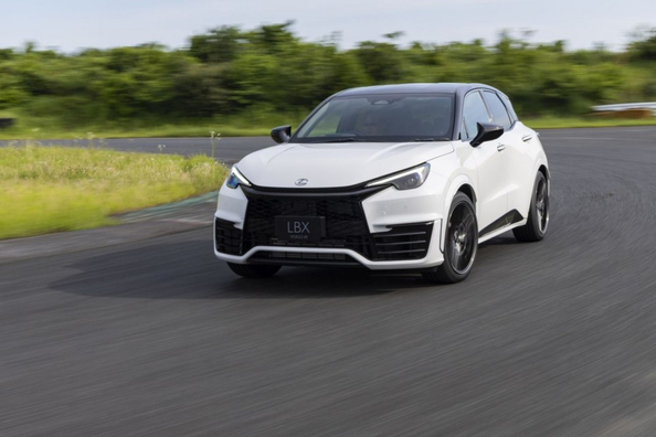 Test Lexus LBX Morizo RR: sportovní akcent v prémiové třídě