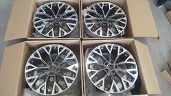 Audi A3 2020– Kované disky OEM R19 (4 ks) fotografie 3