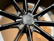 Audi Q8 2018– Kované disky OEM R22 V3 (4 ks) fotografie 8