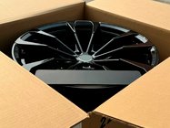 Audi Q8 2018– Kované disky OEM R22 V3 (4 ks) fotografie 6