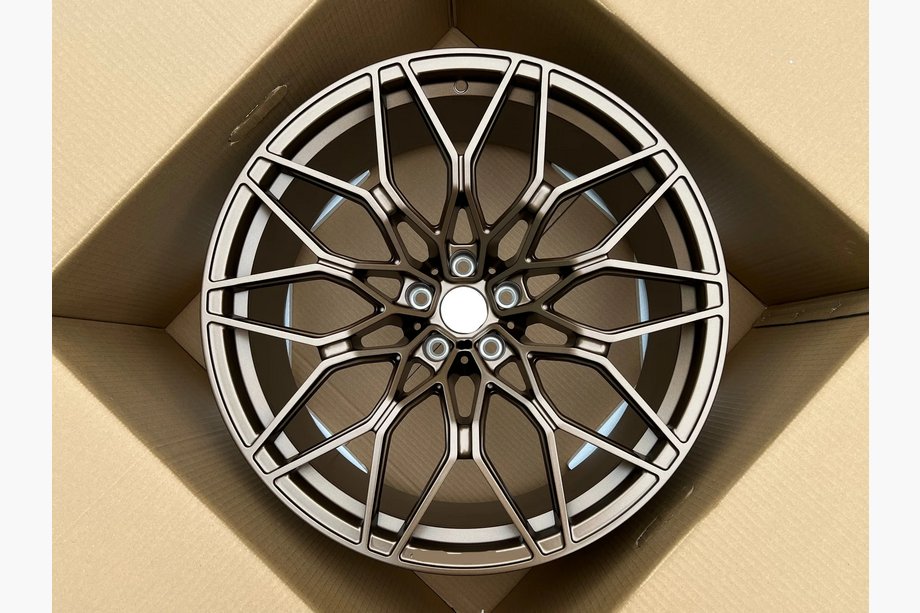 BMW řada 4 G22/23/26 2020– Kované disky OEM R20/R21 (4 ks) Image