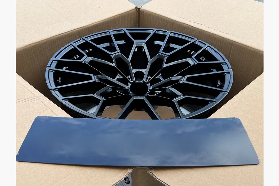 BMW řada 4 G22/23/26 2020– Kované disky OEM R19/R20 V1 (4 ks) Fotografie 8