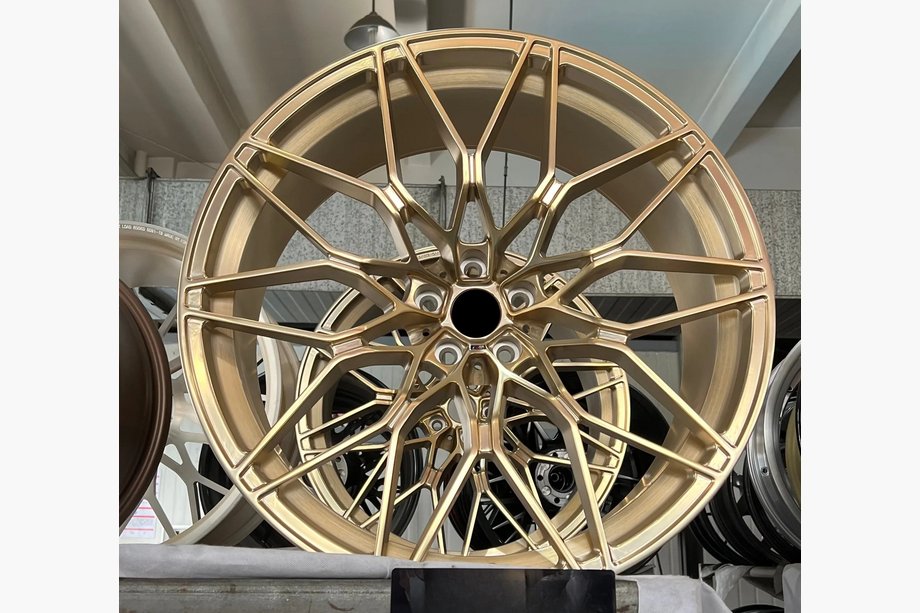 BMW řada 3 G20/G21 2018– Kované disky OEM R19/R20 V1 (4 ks) Image