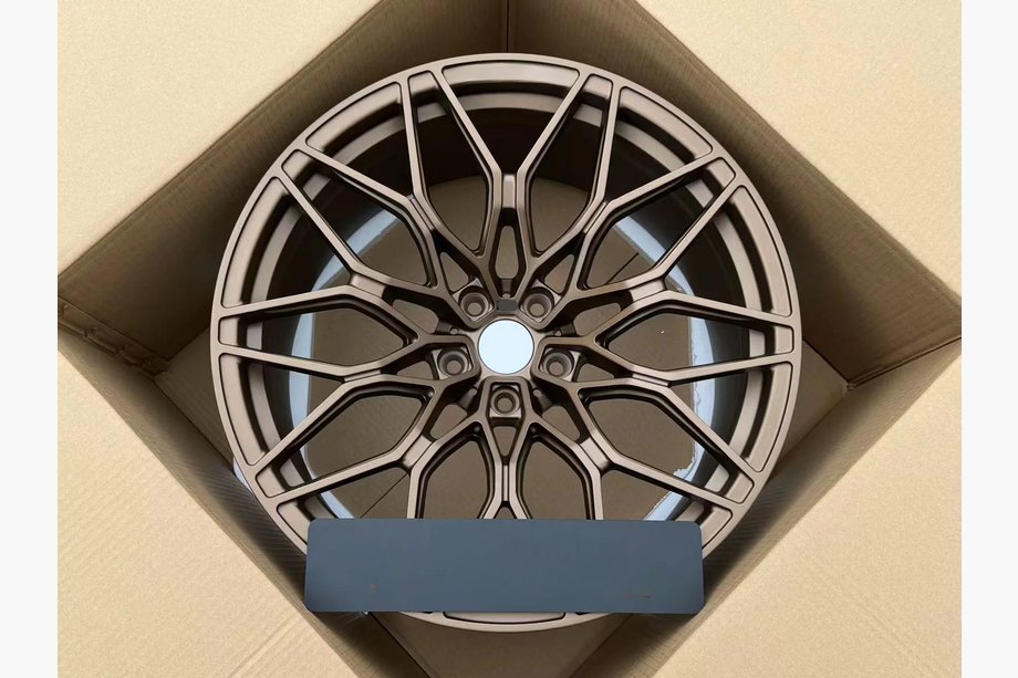 BMW řada 4 G22/23/26 2020– Kované disky OEM R19/R20 V5 (4 ks) Fotografie 1