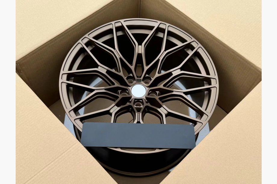 BMW řada 4 G22/23/26 2020– Kované disky OEM R19/R20 V5 (4 ks) Fotografie 2