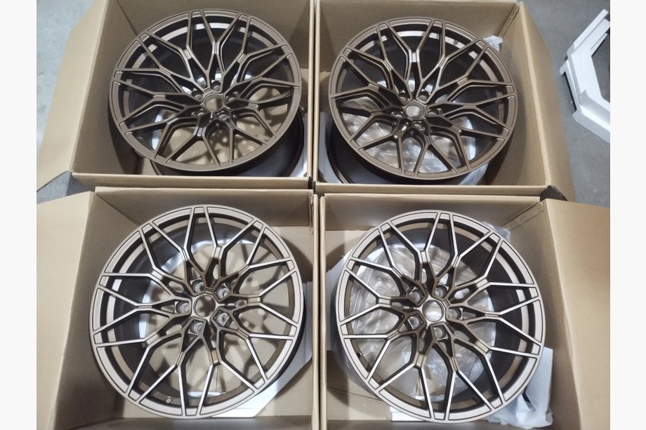 BMW řada 4 G22/23/26 2020– Kované disky OEM R19/R20 V5 (4 ks) Fotografie 5