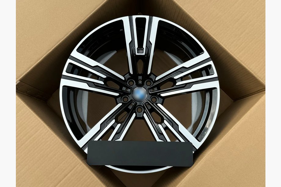 BMW řada 7 G70/G71 2022– Kované disky OEM R20 (4 ks) Image