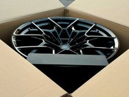BMW řada 7 G70/G71 2022– Kované disky OEM R22 V5 (4 ks) fotografie 6