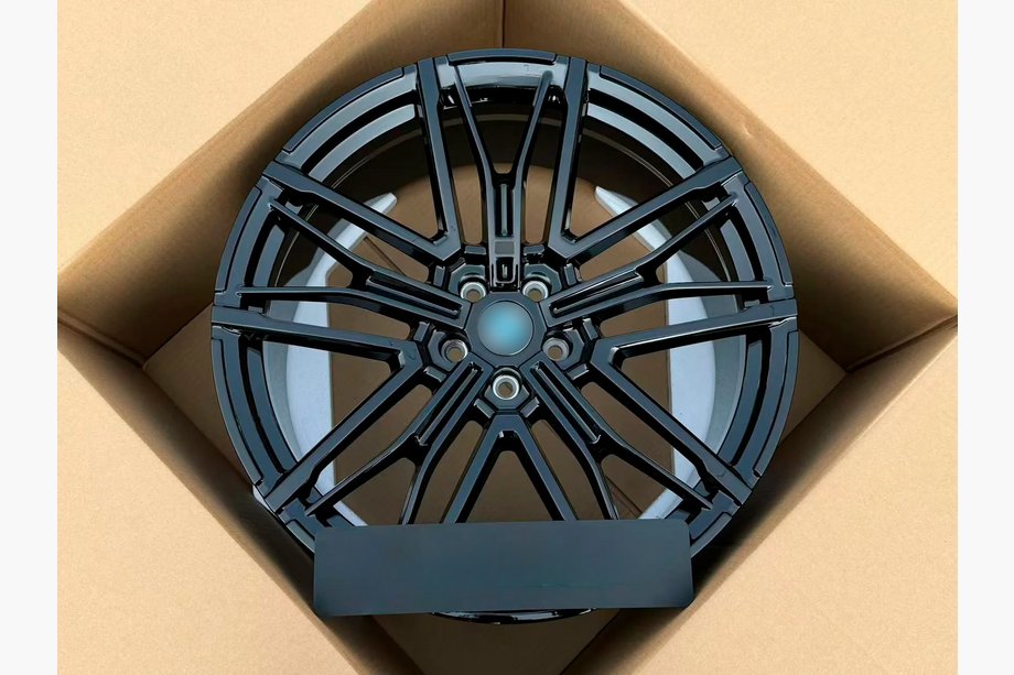 BMW řada 5/i5 G60/G60E/G61 2023– Kované disky OEM R21 V1 (4 ks) Image