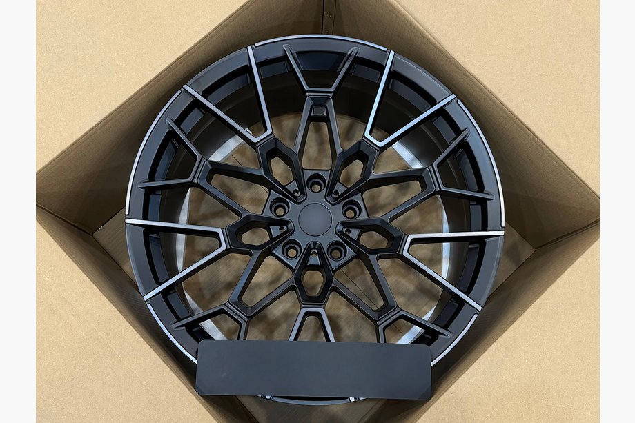 BMW řada 5/i5 G60/G60E/G61 2023– Kované disky OEM R22 V1 (4 ks) Image