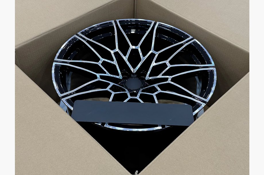 BMW řada 4 G22/23/26 2020– Kované disky OEM R19/R20 V6 (4 ks) Fotografie 3