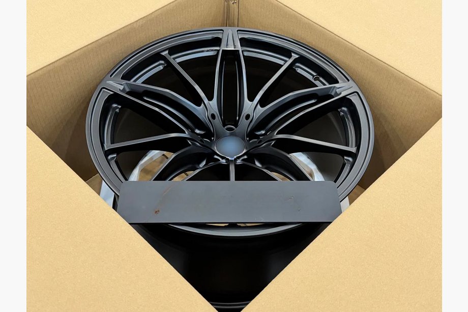 BMW řada 3 G20/G21 2018– Kované disky OEM R19 (4 ks) Fotografie 3