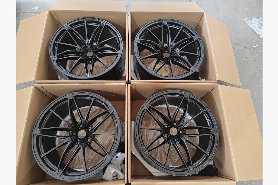 BMW řada 3 G20/G21 2018– Kované disky OEM R19 (4 ks) Fotografie 6