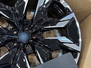 BMW řada 5/i5 G60/G60E/G61 2023– Kované disky OEM R21 V4 (4 ks) fotografie 6