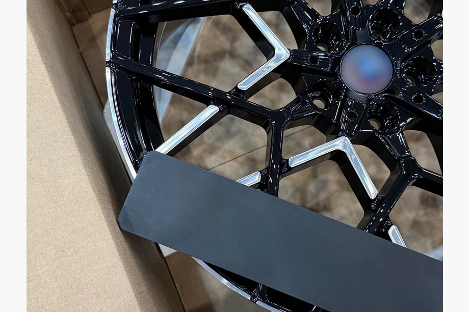 BMW řada 8 G14/G15/G16 2018– Kované disky OEM R20 V2 (4 ks) Fotografie 8